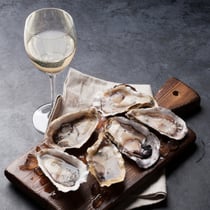 Idaho white wine with oysters