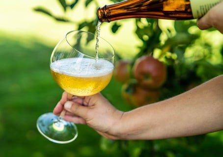 Idaho Craft Cider being poured at NWCA Orchard